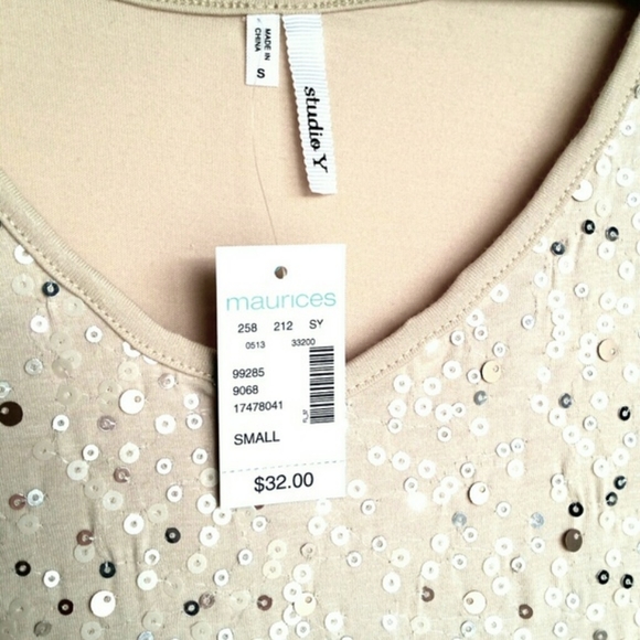 NWT!  Sequin Cream Top - Picture 2 of 3